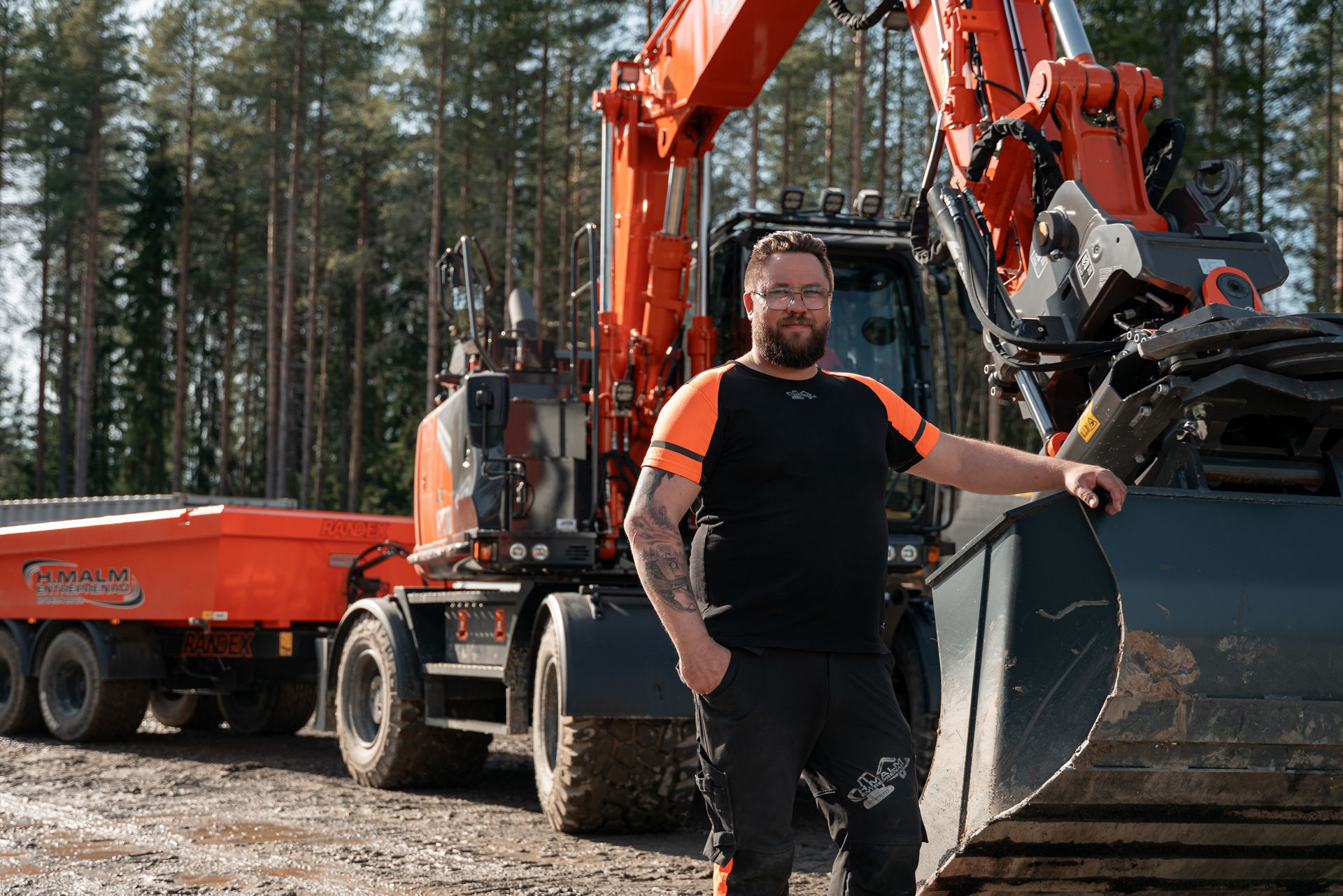 Why a Swedish company relies on ZX225 excavators for jobs both